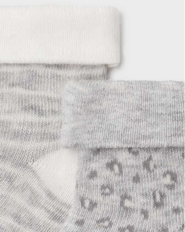 Mayoral-skarpetki-4-pary-czteropak-9426-szare-2.png