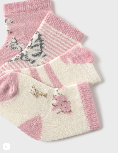 Mayoral-9921-zestaw-4-par-skarpetek-dla-noworodka-roz-1.PNG