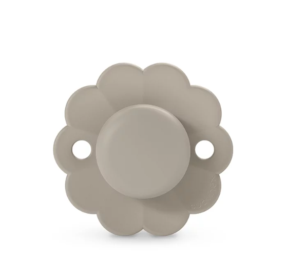 Suavinex-smoczek-uspokajający-gray-clouds-ciemny-bezowy-0-6m.PNG