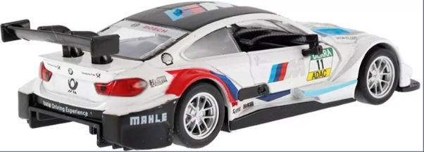 msz-samochod-bmw-m4-dtm-bialy-2.PNG
